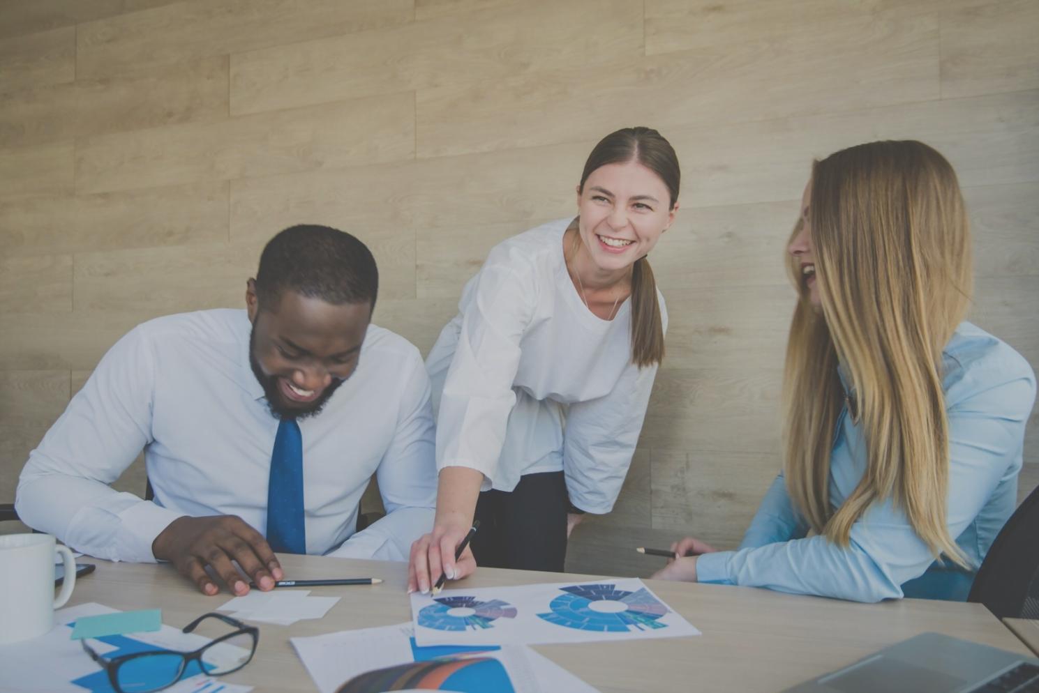 Finanzielle Bildung und Investmentlernen